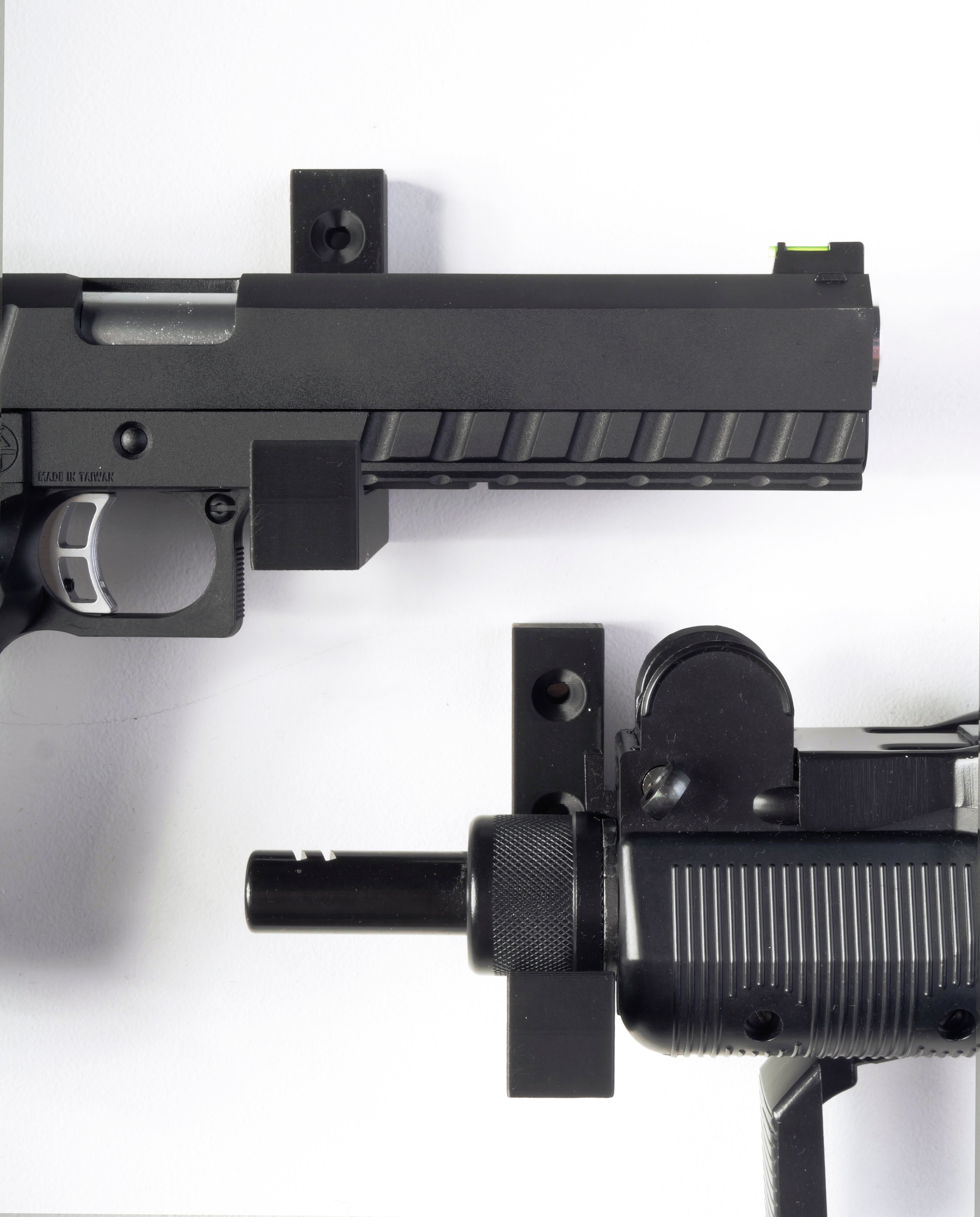 Gun-Bracket_Closeup_Pic6__1019768.jpg