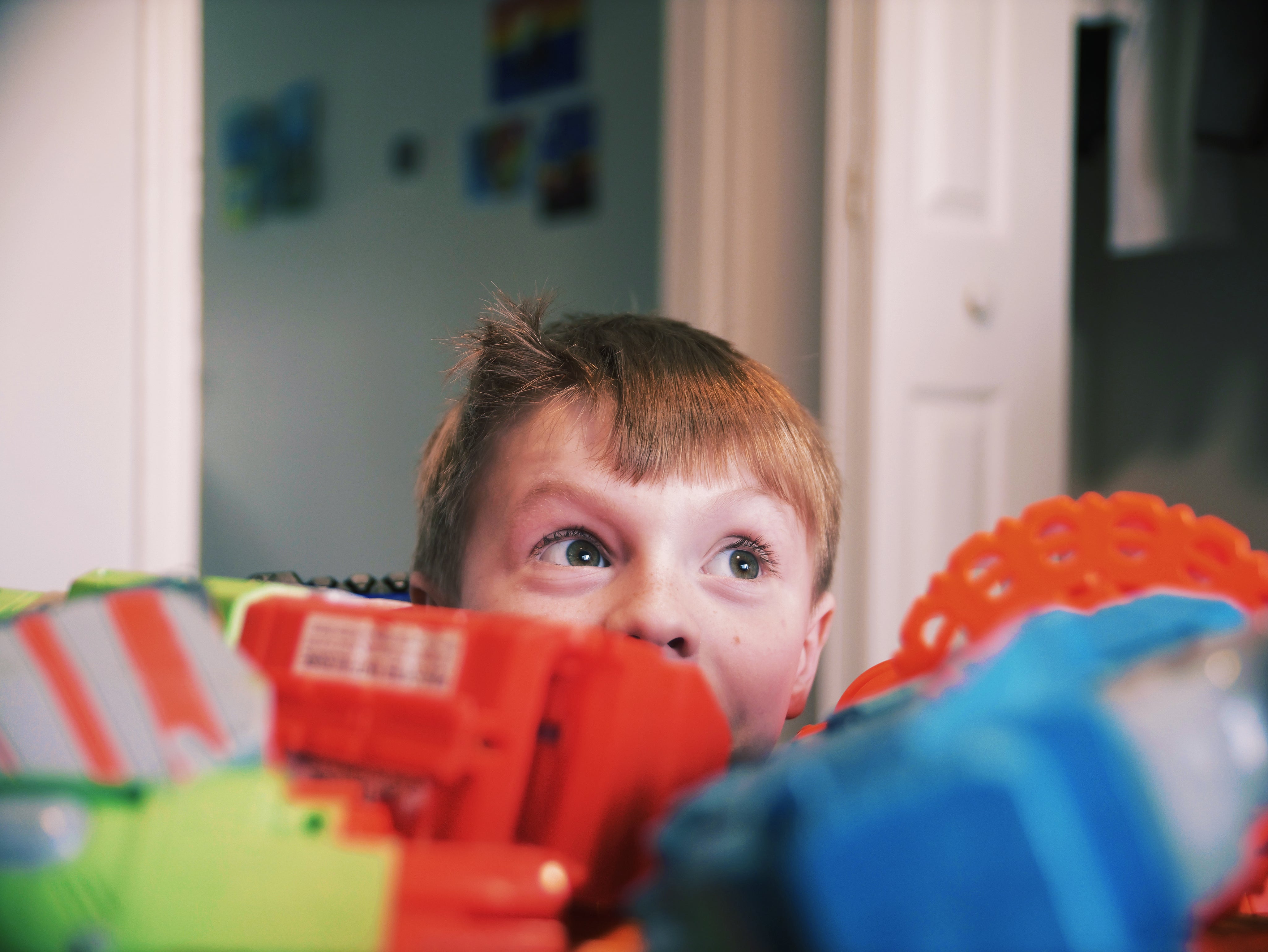 P1000922-Clark_Eyeballs_in_Guns.jpg